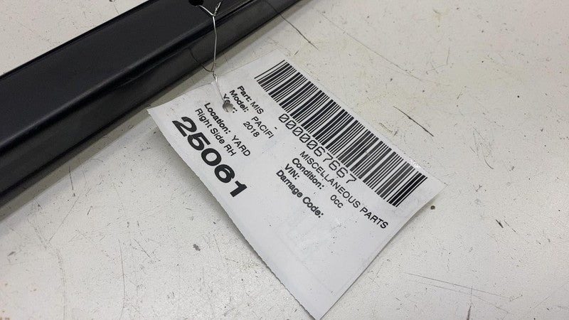 032AC26170754 ⭕2017-2024 Chrysler Pacifica Rear Driver Slide Door Upper Roller Track Rail Left