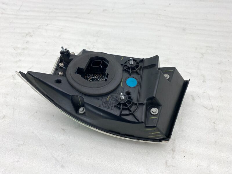 2012-2022 Tesla Model S MS Rear Driver Side Taillight LED Outer Tail Lamp Left