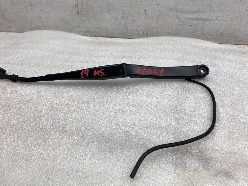 107672900B ⭕ 2017-2022 Tesla Model 3 Front Windshield Wiper Arm & Blade Right 1076729-00-B