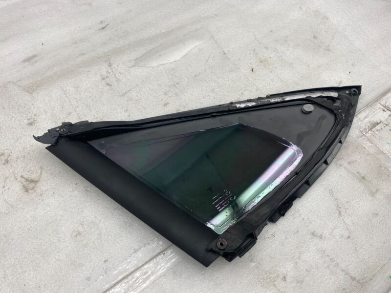 2012-2020 Tesla Model S Rear Passenger Side Quarter Fixed Glass Right Assembly
