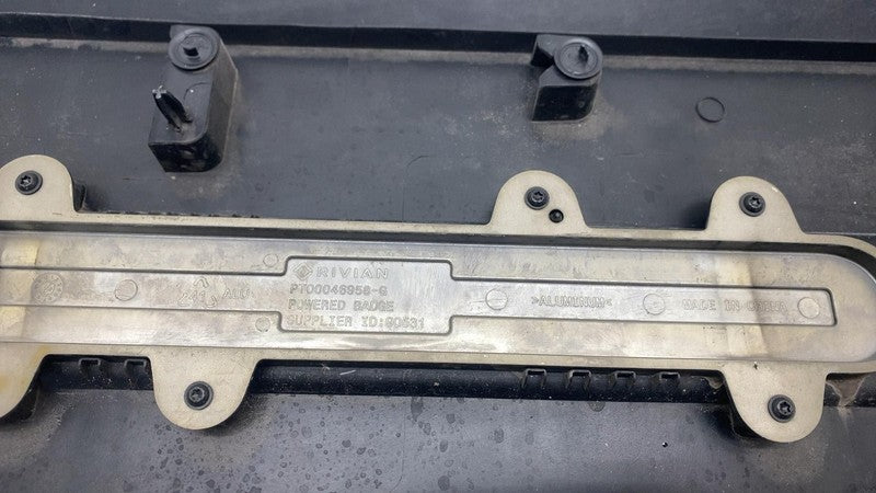 ⭕ 2022 Rivian EDV-700 Amazon Van Driver Side Molding B-Cladding Left P