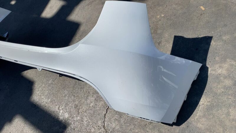 154012001E ⭕ 23 24 Model Y Rear Bumper Fascia Cover Assembly Pearl White PPSW 1540120-01-E