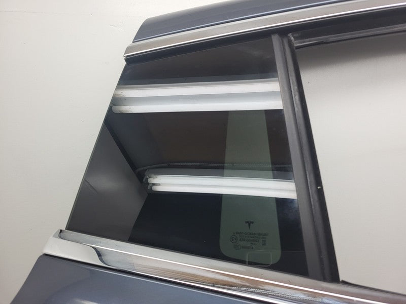 1028791 00 K ⭕ 2016-2023 Tesla Model X Rear Passenger Falcon Door Shell Panel Right Gray PMNG