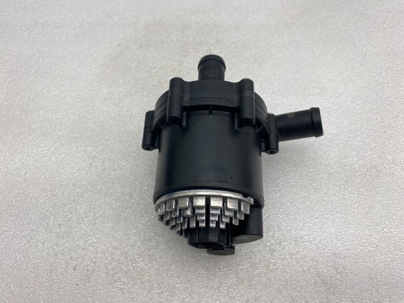 106747300F ⭕ 2012-2020 Tesla Model S MS Auxiliary Water Coolant Pump Assembly 1067473-00-F