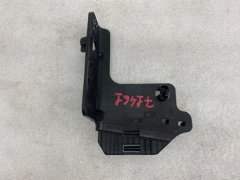 105230100B ⭕ 16-20 Model S Front Trunk 12V Fuse Box Cable Holder Mount Bracket 1052301-00-B