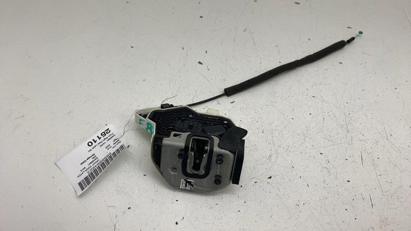 C200628532 ⭕ 2025 Rivian R1S Front Passenger Side Door Lock Latch Actuator Right C200628532
