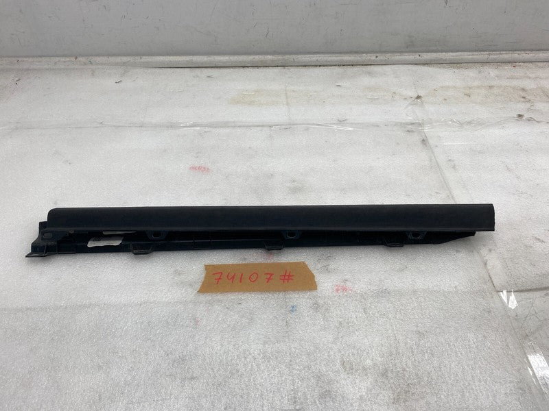 105155606C ⭕16-20 Model X Rear Left/Right Door Trim Mid Gap Hider 1051556-06-C/1051547-06-C