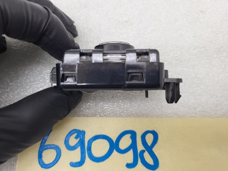 1-INJ-1059-000 ⭕ 2016-2020 Tesla Model S Interior Roof Dome Lamp Courtesy Reading Map Light OEM