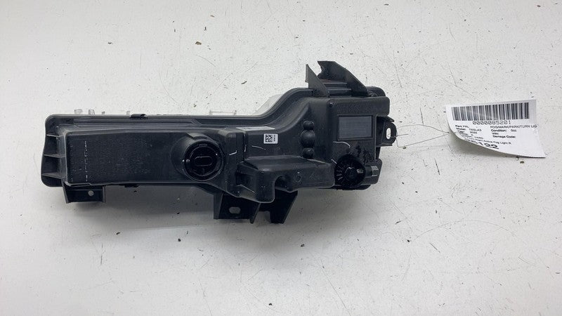 ⭕ 17-23 Tesla Model 3 Front Right Foglamp Turn Signal LED Fog Light 10