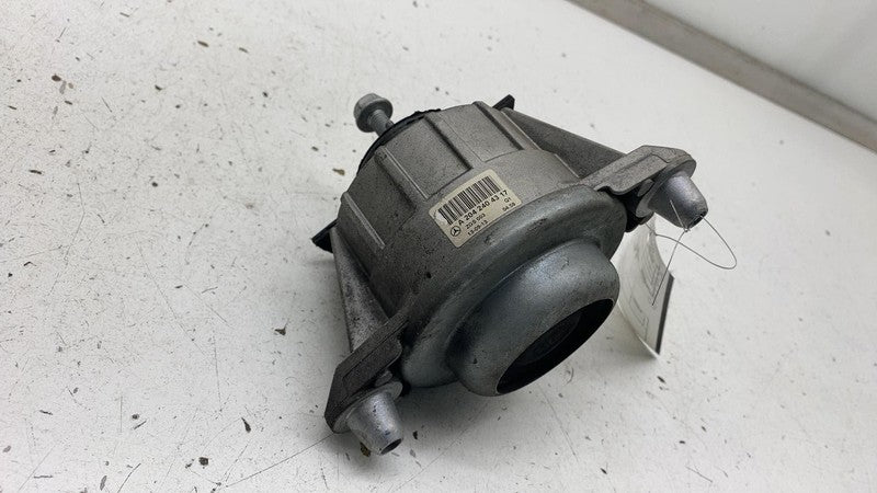 A 204 240 43 17 ⭕ 2012-2016 Mercedes E-Class Left or Right Engine Mount Insert A2042404317 OEM