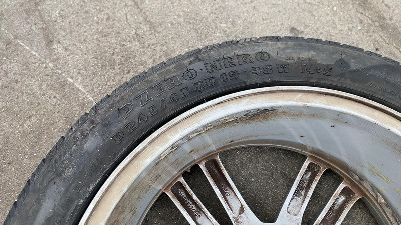 ⭕ 12-15 Model S MS Wheel Rim 19x8.0+40mm + Pirelli Tire 245/45 R19 600