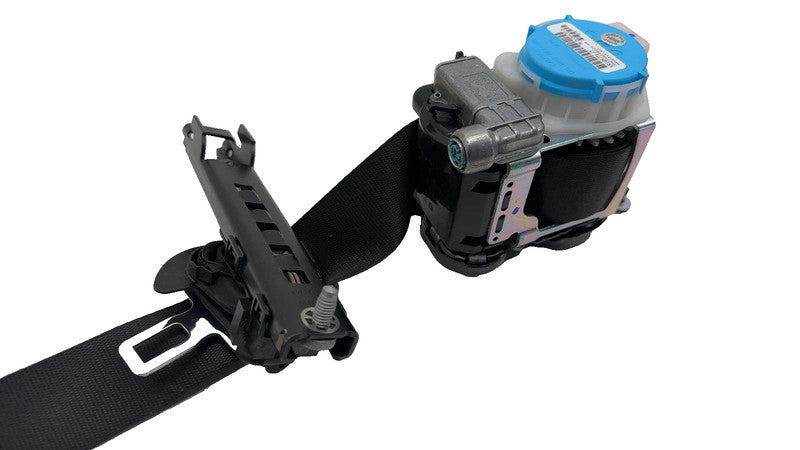 0589-P1-000249 ⭕ 2014-2015 Mercedes-Benz B Electric Drive Front Right Seatbelt & Retractor Assy