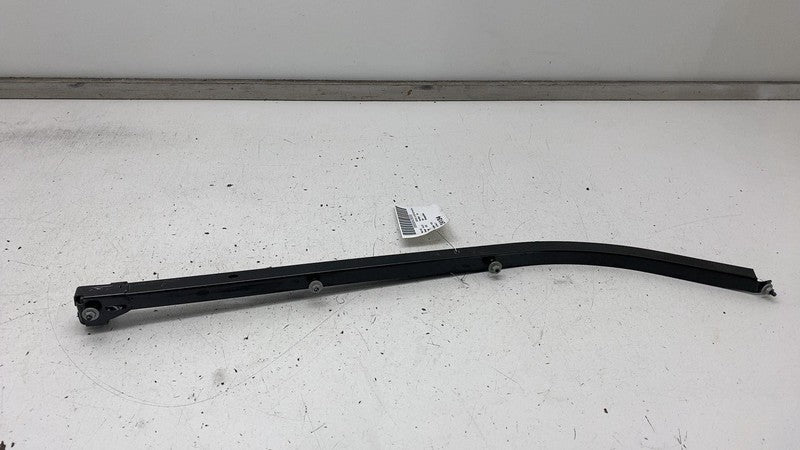 ⭕2017-2023 Chrysler Pacifica Rear Driver Door Upper Slide Roller Track Rail Left