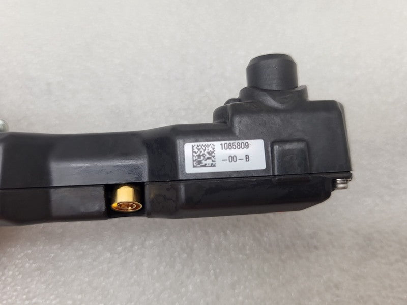 1065809 00 B ⭕16 Model X Front Forward Facing Mono Camera Parking Assist Monocam 1065809-00-B