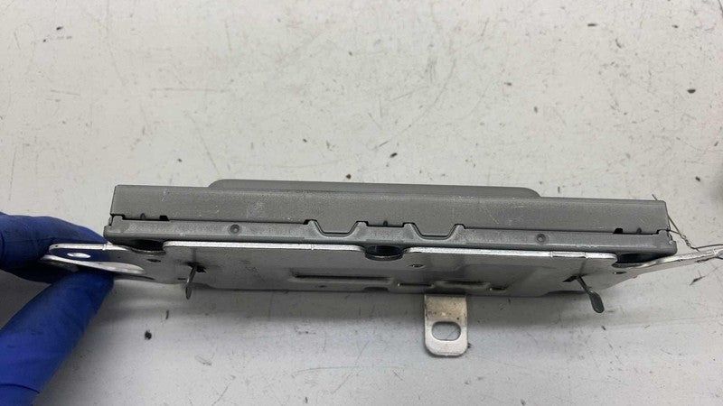 1079749-00-D ⭕ 2017-2023 Tesla Model 3 Harman Becker Radio FM/HD Receiver Module 1079749-00-D