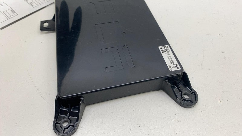 104390000E ⭕ 2016-2020 Tesla Model X Rear Body Chassis Control Module BCM TSTD 1043900-00-E