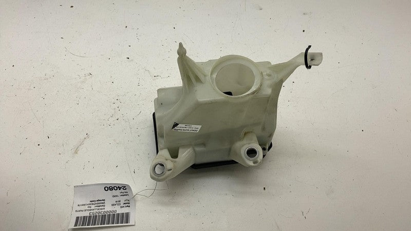 ⭕ 2015-2024 Mercedes-Benz C300 C63 W205 Engine Fuse Relay Junction Box Cover OEM