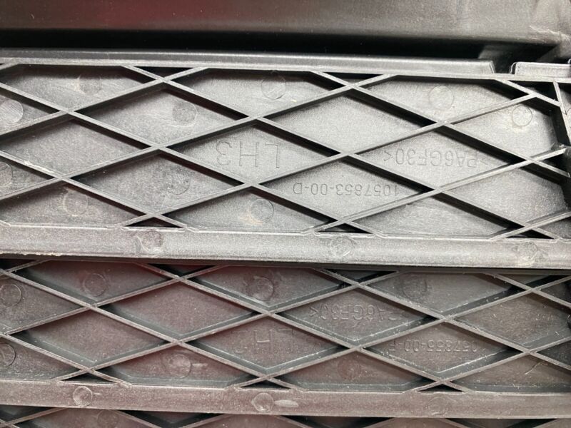 105785100I 2016-2020 Tesla Model S Front Driver Side Bumper Air Shutter Active Louver Left