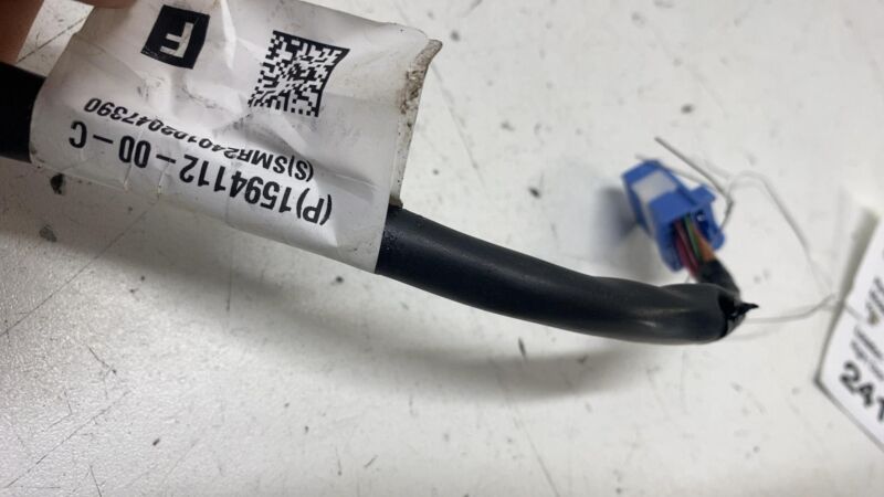 2020-2024 Tesla Model Y Front Right Exterior Rear View Door Mirror (PARTS ONLY)