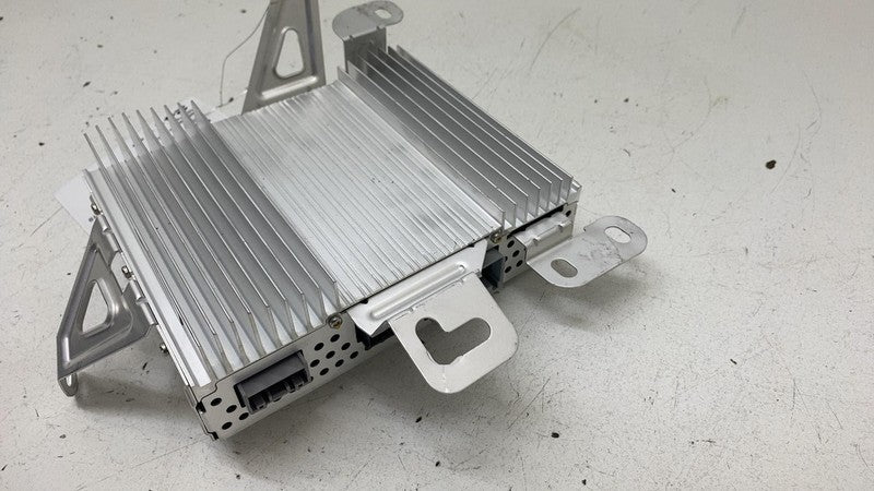 ⭕ 21-23 Model S X Plenum External Audio Speaker Amplifier Sound 149047