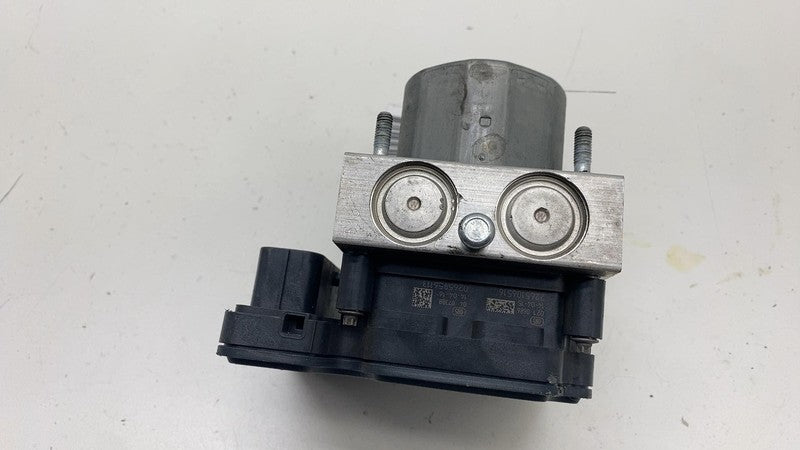 600636300D ⭕ 12-15 Model S MS Hydraulic ABS Anti-Lock Brake System Pump Module 6006363-00-D