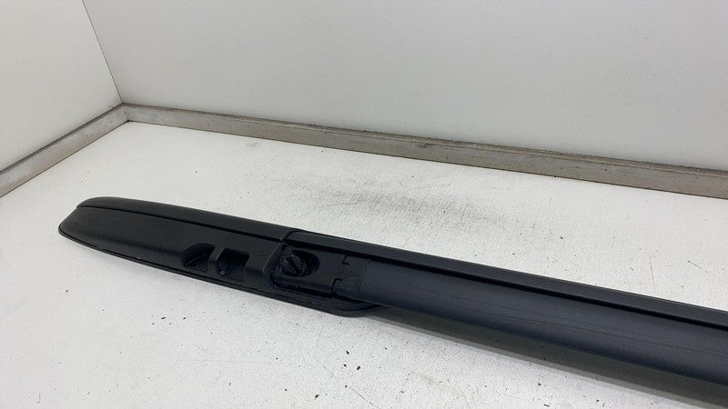 68227986A ⭕2017-2024 Chrysler Pacifica Side Roof Rail Rack Luggage Carrier Right 68227986A