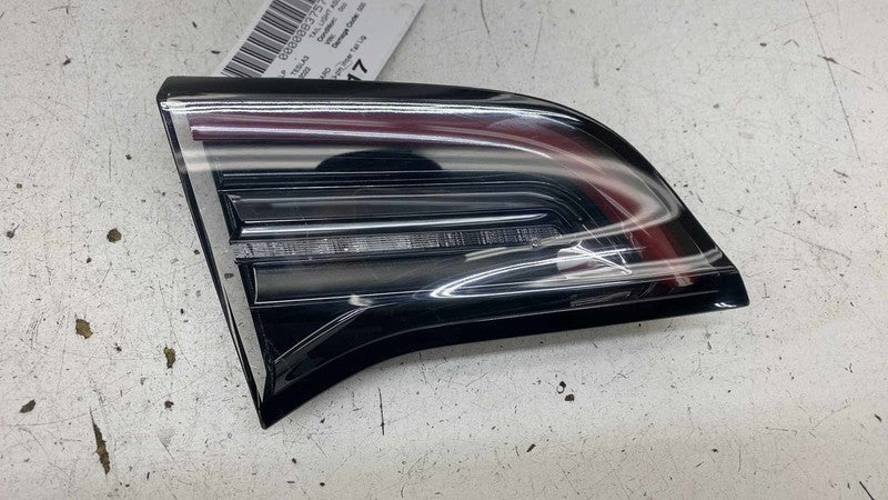 ⭕ 17-23 Model 3 Rear Left Inner Taillight LED Tail Lamp (3-Pin) LH 107