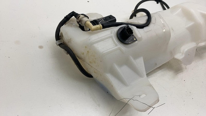 68229314AC ⭕ 17-24 Chrysler Pacifica Windshield Washer Reservoir Bottle w/ Pump 68229314AC