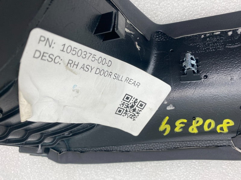 105037500D ⭕16-20 Tesla Model X Rear Passenger Side Door Sill Trim Cover Right 1050375-00-D