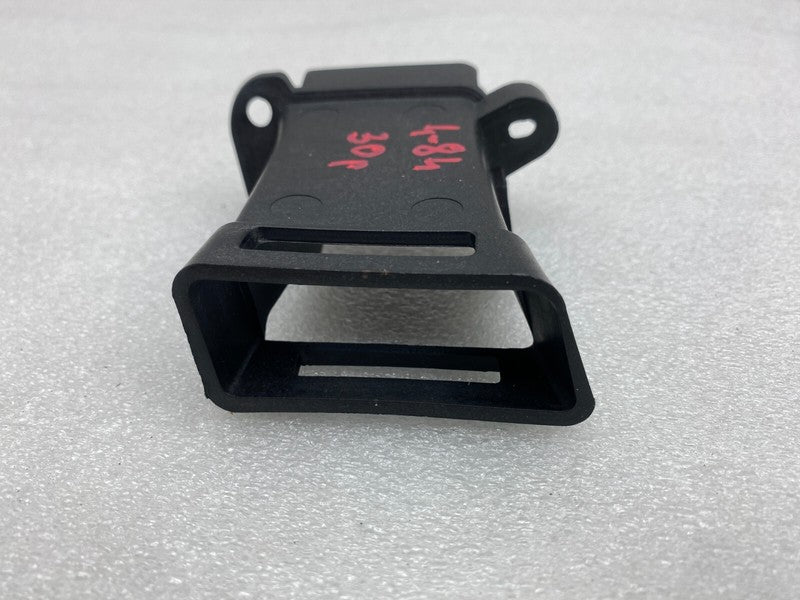 1043931 00 D ⭕2016-2020 Tesla Model X MX Front Right Side Foglamp Upper Air Duct 1043931-00-D