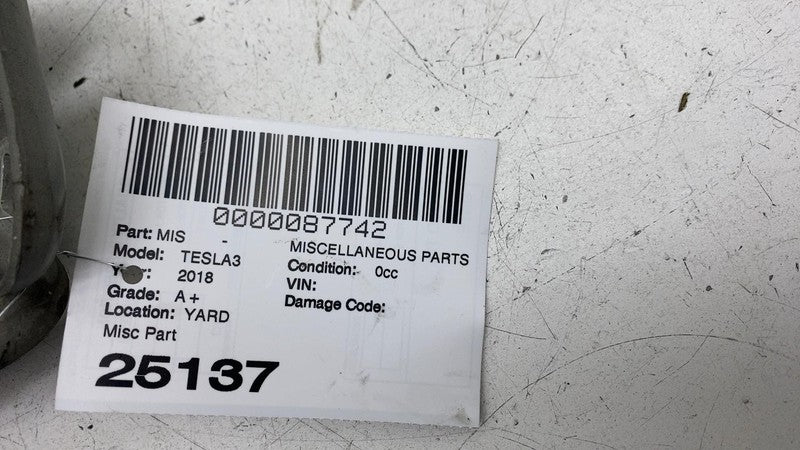 ⭕ 17-25 Model 3 Front Left & Right Bonnet Hood Hinge 1098793-00-C / 10