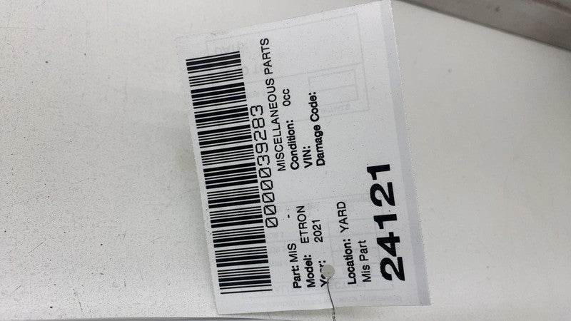 4KE 860 021 C ⭕ 19-23 Audi E-Tron Quattro Roof Rail Rack Luggage Carrier Molding 4KE860021C