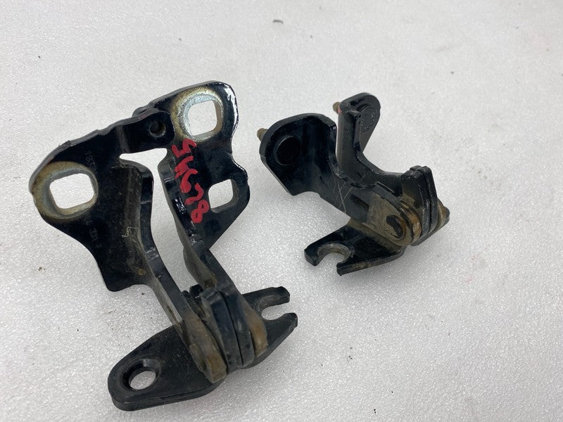 ⭕2017-2023 Tesla Model 3 Rear Left Door Upper & Lower Right Hinge Closure Assist