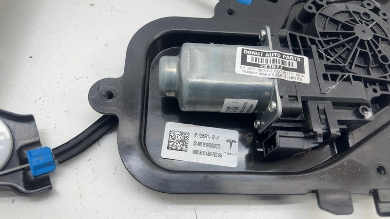 109662110F ⭕ 2017-2023 Tesla Model 3 Front Right Door Window Regulator & Motor 1096621-10-F