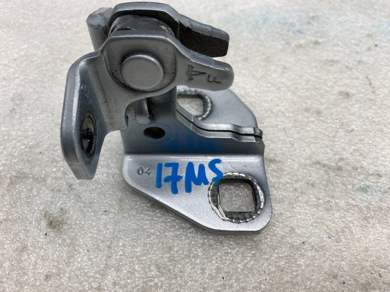 1120038 ⭕ 2012-2020 Tesla Model S Front Lower Door Hinge Closure Assist Left LH 1120038