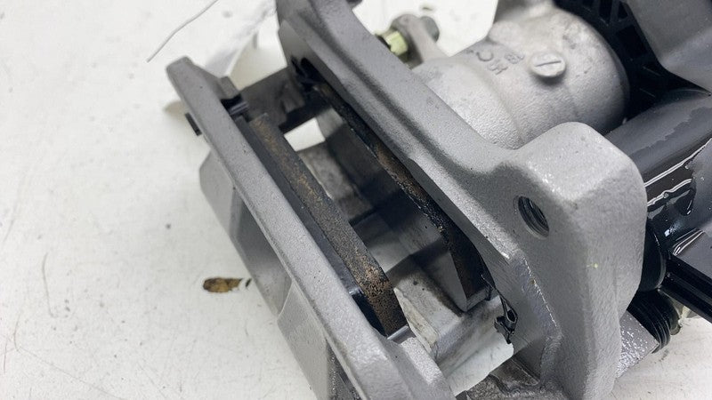 ⭕ 17-25 Tesla Model 3 M3 Rear Left Caliper w/ Brake Hose Line BASE 104