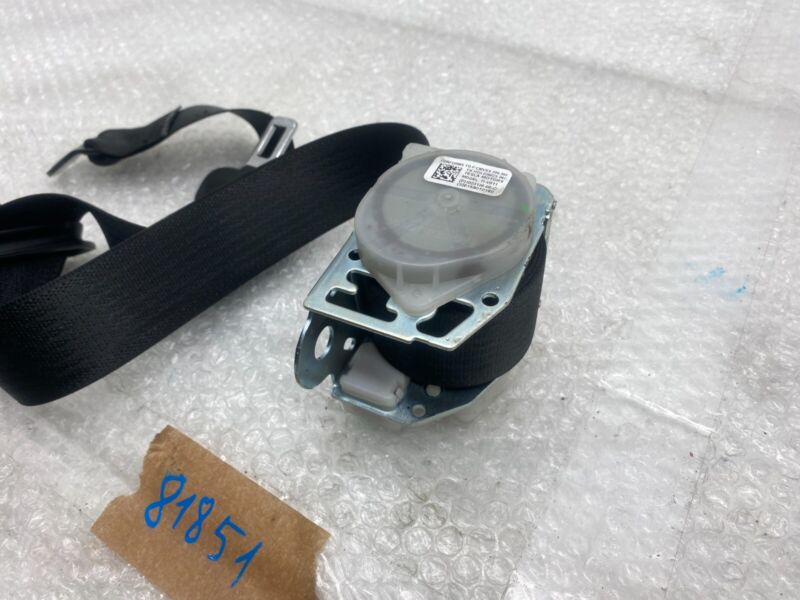 102313600C 2016-2020 Tesla Model S Rear Driver Side 2nd Row Seat Belt & Retractor Left Assy