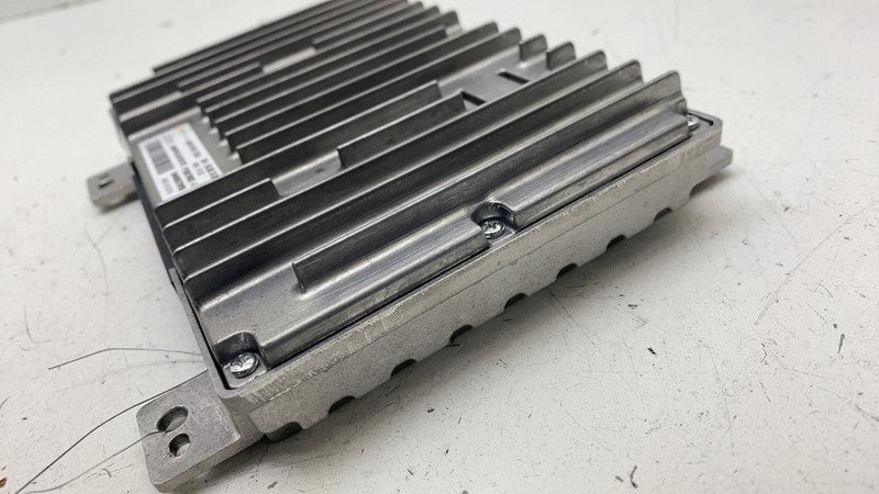 PT00579002C ⭕ 22-26 Rivian R1S Audio Radio Stereo 16 Channel Amplifier Module PT00579002-C