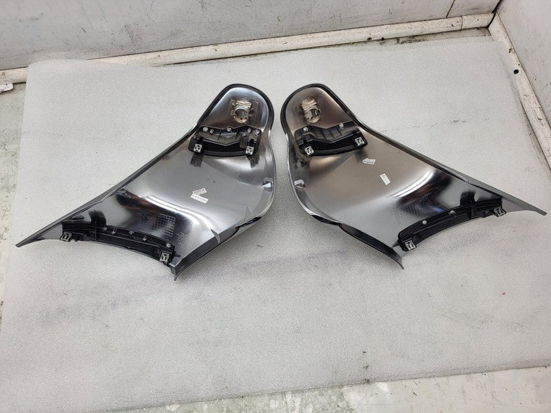 1062962 00 A ⭕16-23 Model X Left/Right Seat Monopost Outboard Cover 1062962-00-A/1062971-00-A
