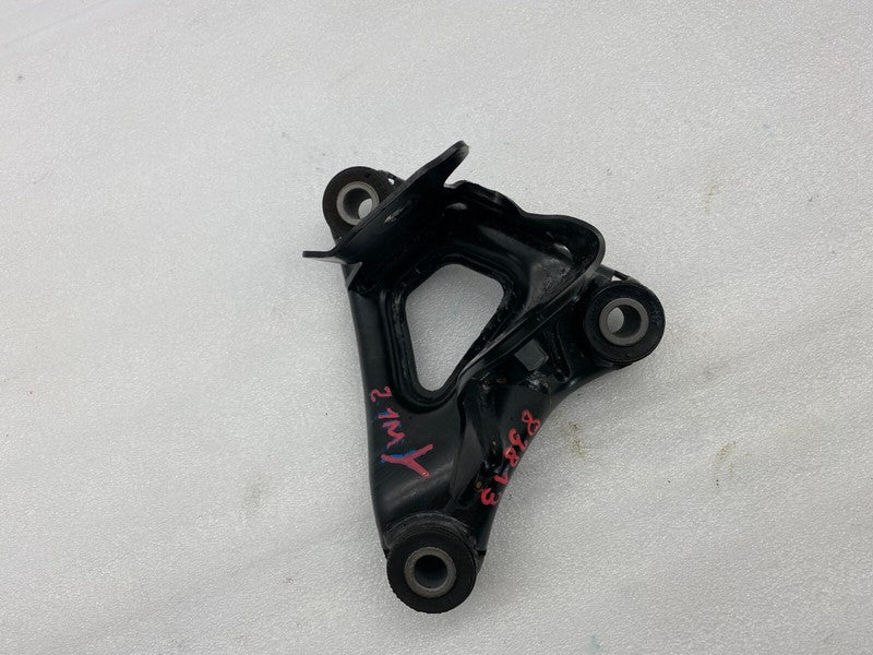 111023200C ⭕ 2017-2023 Tesla Model 3 Y Front Right Side Drive Unit Motor Mount 1110232-00-C