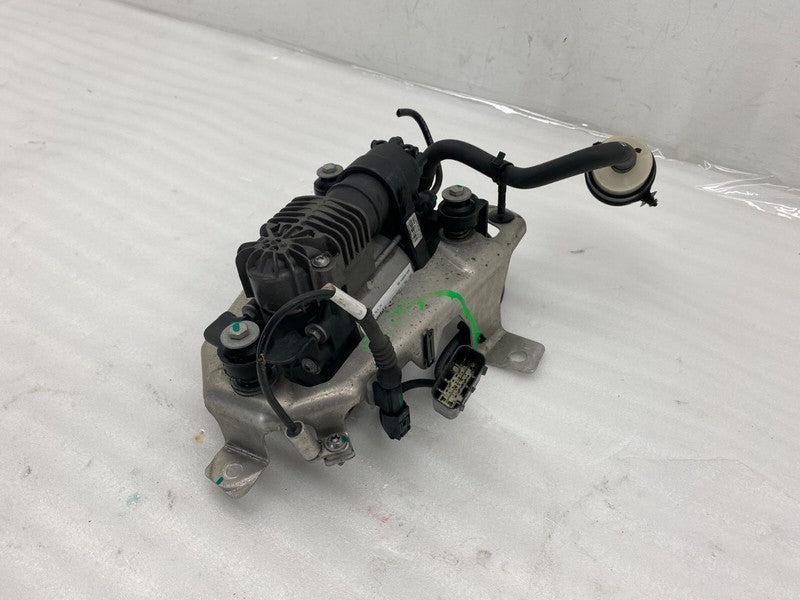 600640400B ⭕ 2012 2013 2014 2015 Tesla Model S MS Air Suspension Compressor Pump w/ Bracket