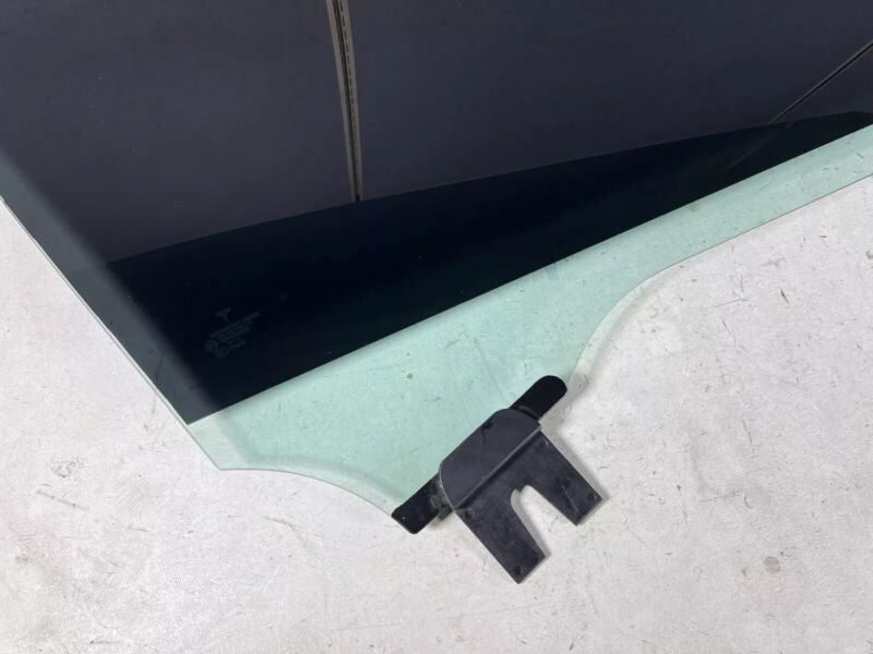 2016-2020 Tesla Model X Front Passenger Side Door Window Glass Right Rh Assembly