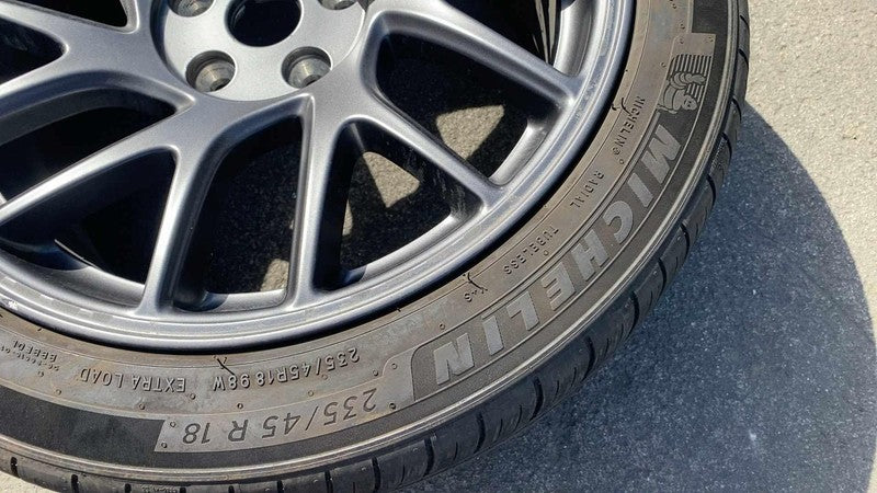 134422900B ⭕ 24 25 Model 3 Wheel Rim 18x8.5J +38MM w/ Michelin Tire 235/45R18 1344229-00-B