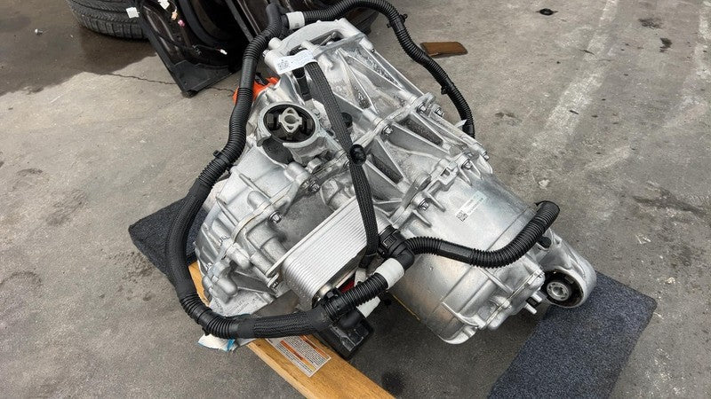 1120990 17 J ⭕ 24-25 Model 3 Y Rear Drive Unit Engine 1120990-17-J (PARTS ONLY)