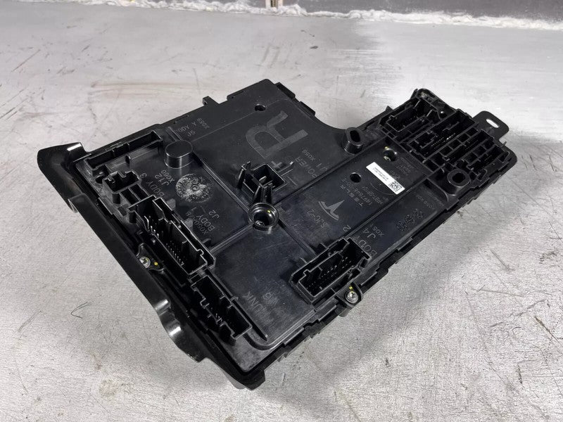 ⭕20-24 Tesla Model Y Right Low Voltage Controller Electronic Module 16