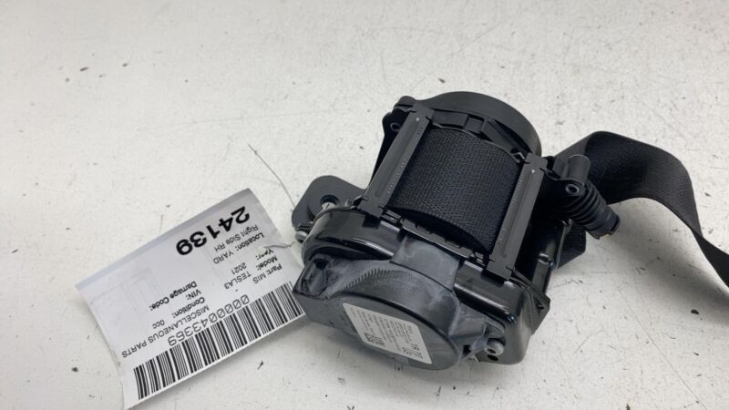 2017-2023 Tesla Model 3 Front Passenger Side 1st Row Seat Belt & Retractor Right