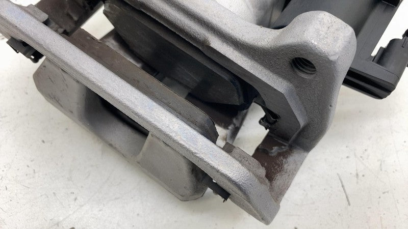 1044623-00-J ⭕ 2017-2025 Tesla Model 3 Rear Left Caliper w/ Brake Line Hose BASE 1044623-00-J