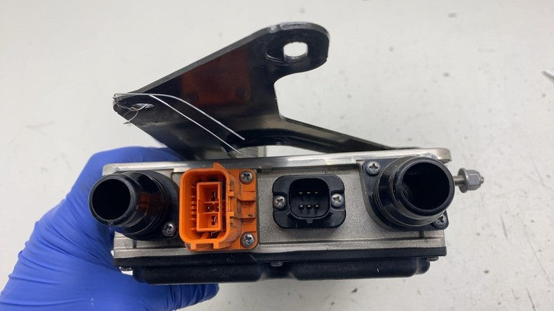 PT00844738A ⭕2025 Rivian R1S Power Converter Control Module Unit w/ Bracket OEM PT00844738-A