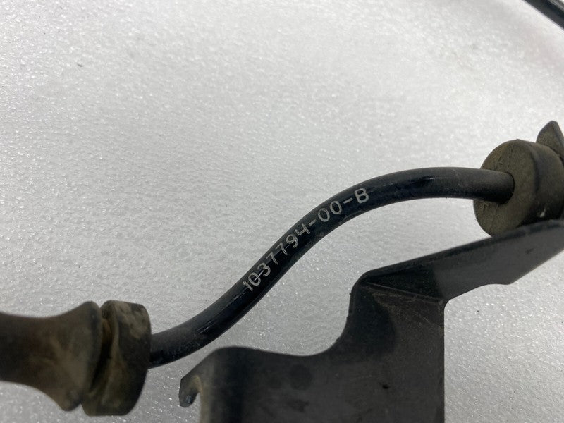 103779400B ⭕ 12-20 Model S Front Anti-Lock Brake System Wheel ABS Speed Sensor 1037794-00-B