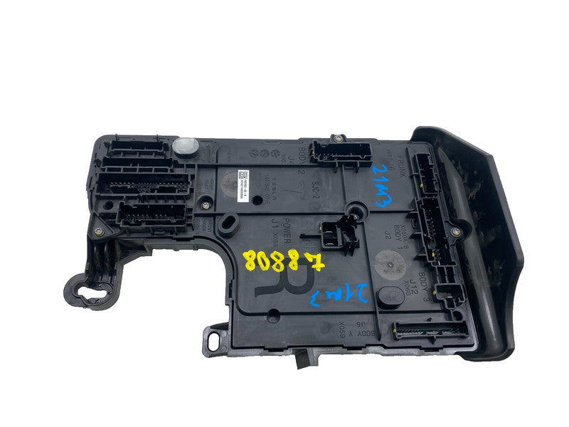 156745400B ⭕ 2020-2023 Model 3 Right Low Voltage Controller Electronic Module 1567454-00-B